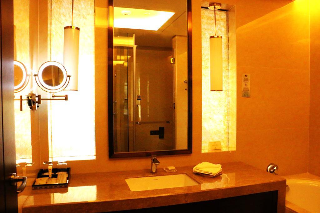 שיאן Embassador International Hotel מראה חיצוני תמונה