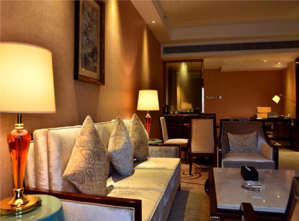 שיאן Embassador International Hotel מראה חיצוני תמונה