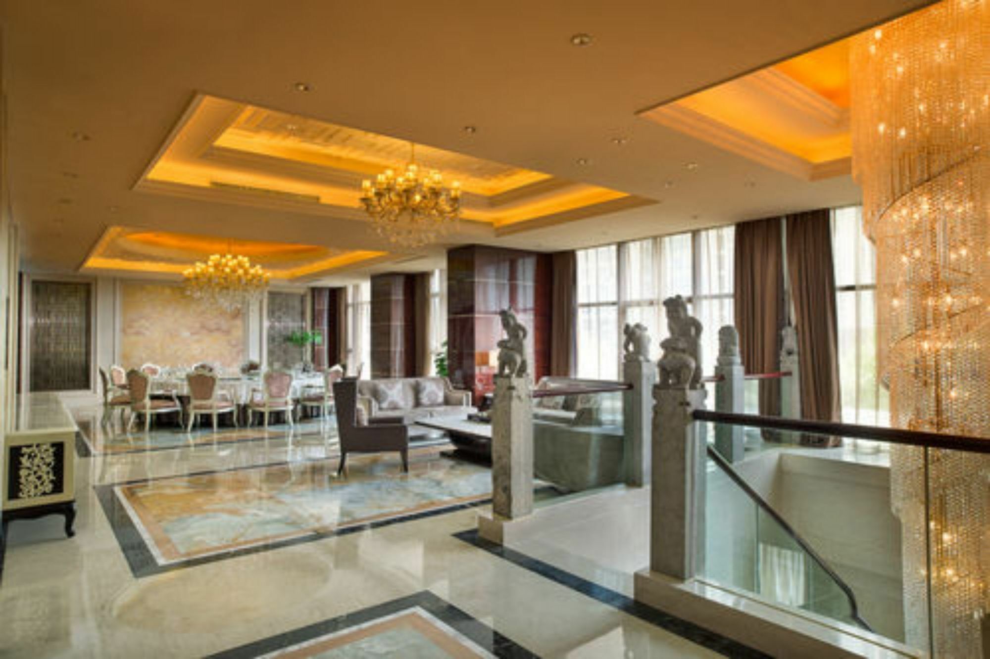 שיאן Embassador International Hotel מראה חיצוני תמונה